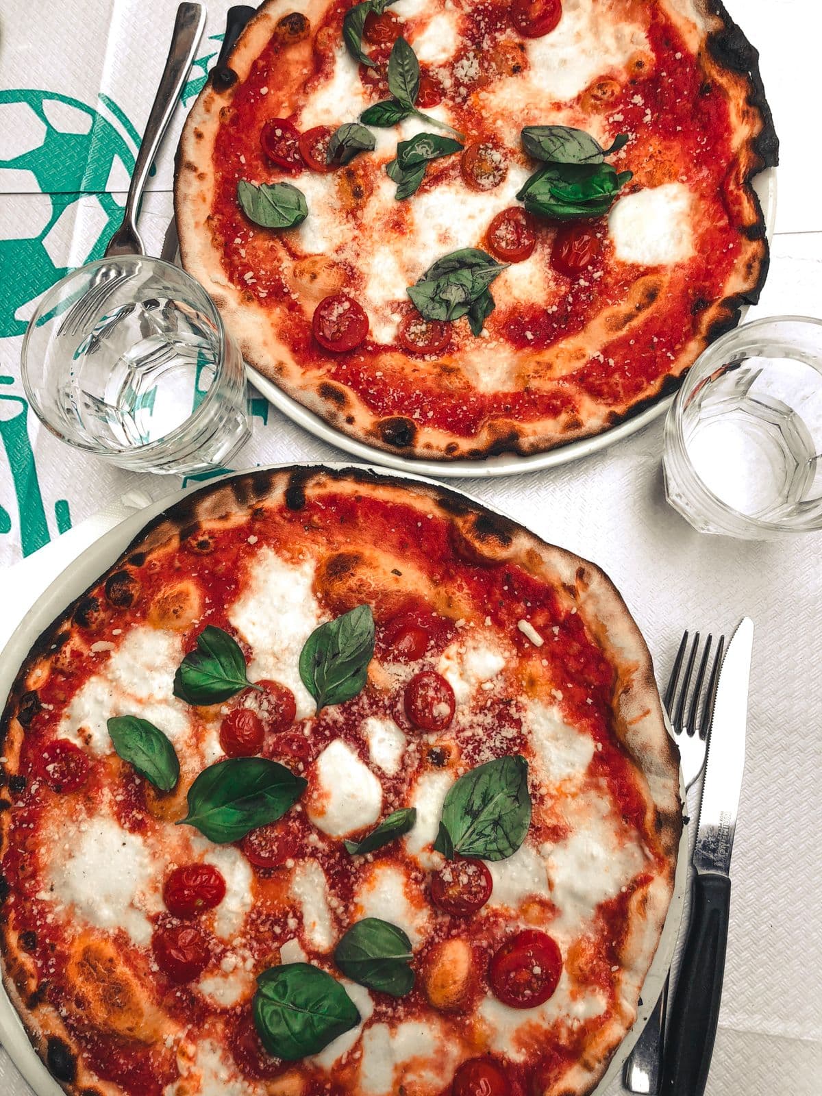 Fresh margherita pizza with mozzarella, tomato and basil